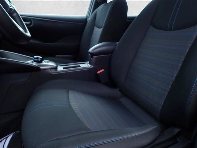 Used 2025 Nissan Leaf S FWD image 12