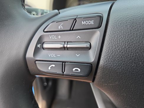 Used 2019 Hyundai Kona SEL AWD/4WD image 27