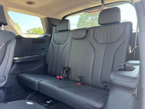 Used 2024 Hyundai Palisade Limited AWD/4WD image 31