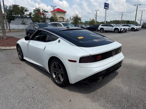 Used 2024 Nissan Z Sport w/ Floor Mat Package RWD image 7