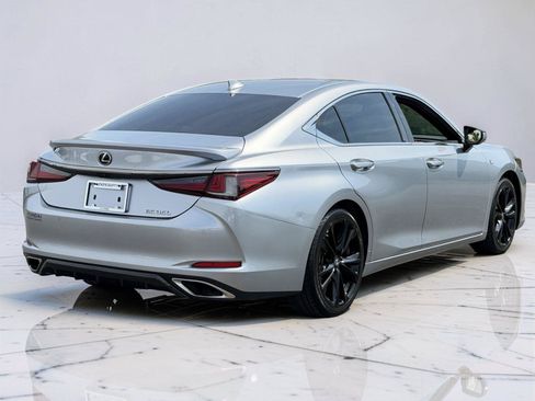 Used 2022 Lexus ES 350 F Sport w/ Accessory Package 2 FWD image 2