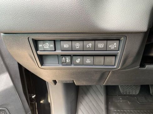 New 2026 Toyota Tundra Limited AWD/4WD image 15