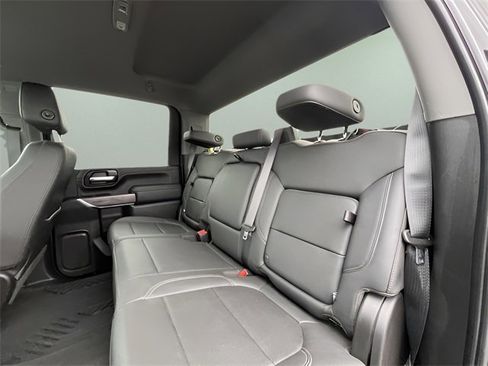 Used 2020 Chevrolet Silverado 2500 LTZ image 31