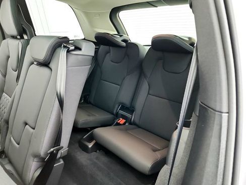 New 2026 Volvo XC90 T8 Plus w/ Protection Package AWD/4WD image 29
