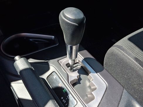 Certified 2017 Toyota RAV4 XLE AWD/4WD image 17