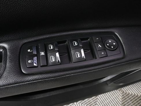 Used 2017 Maserati Ghibli RWD image 27