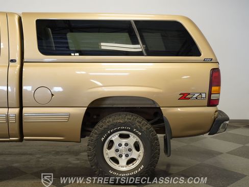 Used 2000 Chevrolet Silverado 1500 LS w/ Off-Road Chassis Pkg AWD/4WD image 25