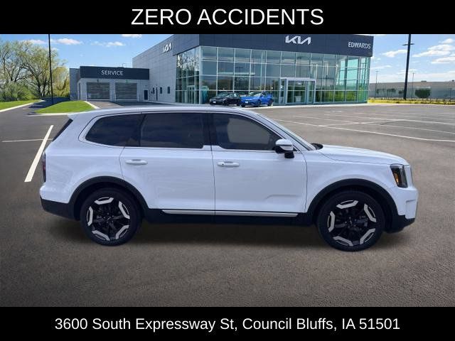 Used 2025 Kia Telluride EX w/ EX Captain's Chair Package AWD/4WD image 5