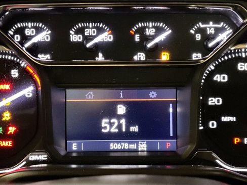 Used 2021 GMC Sierra 1500 Elevation image 14