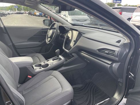 Used 2024 Subaru Crosstrek 2.0i Premium AWD/4WD image 28