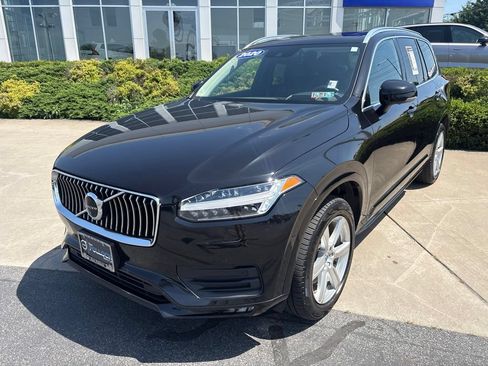 Used 2020 Volvo XC90 T6 Momentum AWD/4WD image 2