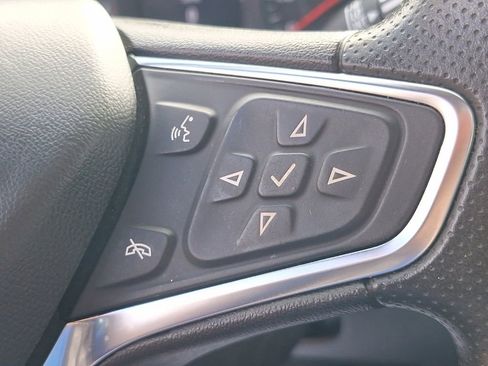 Used 2023 Chevrolet Malibu LT image 30