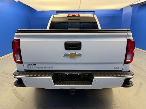Used 2018 Chevrolet Silverado 1500 LTZ Z71 w/ LTZ Plus Package AWD/4WD image 6