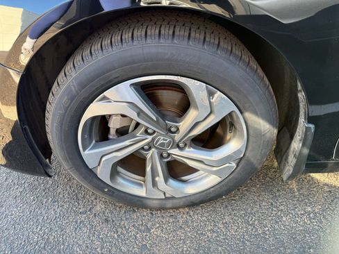 Used 2018 Honda Accord EX-L image 7