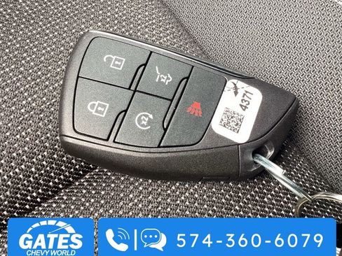 Used 2024 Chevrolet Traverse LT AWD/4WD image 32