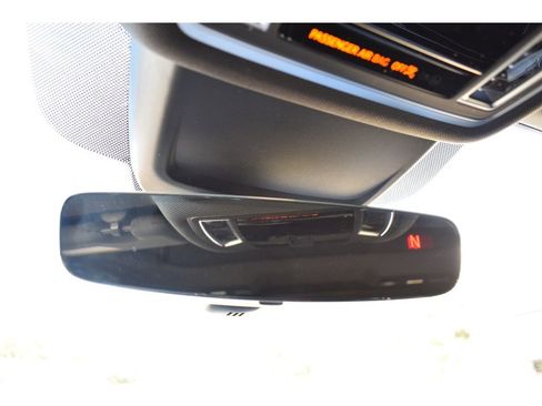 Used 2021 Audi A8 L 4.0T w/ Executive Plus Package image 26