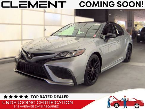 Used 2022 Toyota Camry XSE FWD image 1