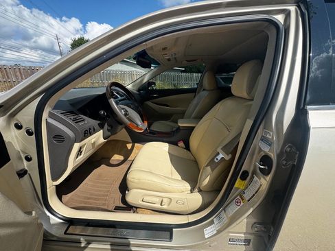 Used 2012 Lexus ES 350 w/ Preferred Accessory Pkg image 30