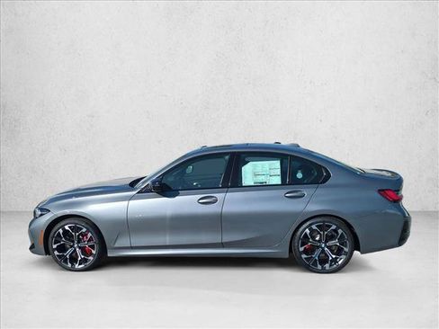 New 2026 BMW 330i Sedan w/ M Sport Package RWD image 5