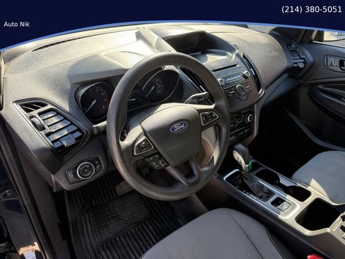 Used 2018 Ford Escape S image 12