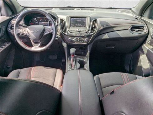 Certified 2023 Chevrolet Equinox RS FWD image 16