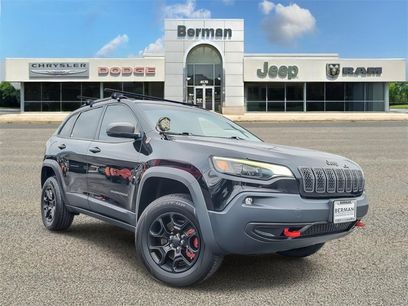 Used 2019 Jeep Cherokee Trailhawk w/ Comfort/Convenience Group