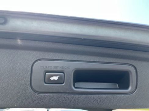 Used 2018 Honda Odyssey Touring image 7