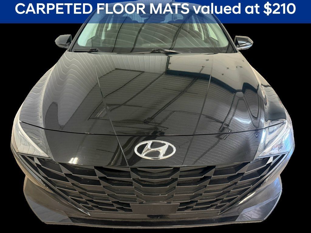 Certified 2023 Hyundai Elantra SEL w/ Convenience Package FWD image 4