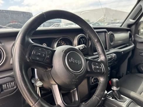 Used 2022 Jeep Wrangler Unlimited Sport AWD/4WD image 10