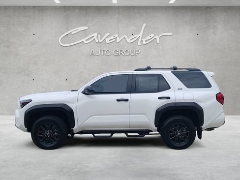 Used 2026 Toyota 4Runner SR5 AWD/4WD image 14