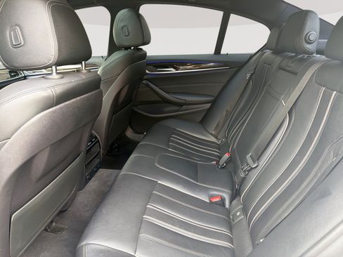 Used 2018 BMW 530i RWD image 27