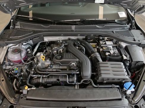 New 2025 Volkswagen Jetta Sport image 9