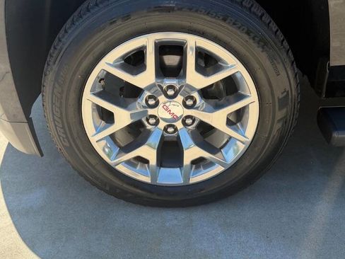 Used 2015 GMC Yukon SLT w/ Open Road Package AWD/4WD image 17