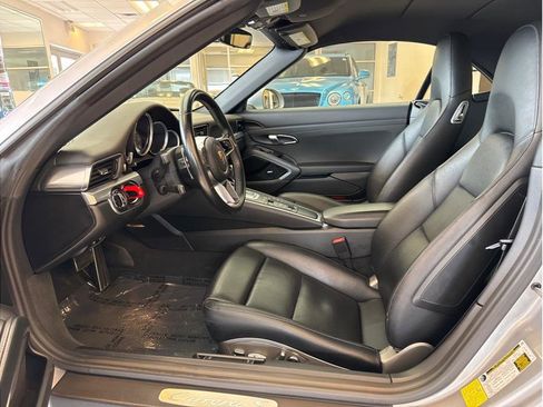 Used 2018 Porsche 911 Carrera S image 11