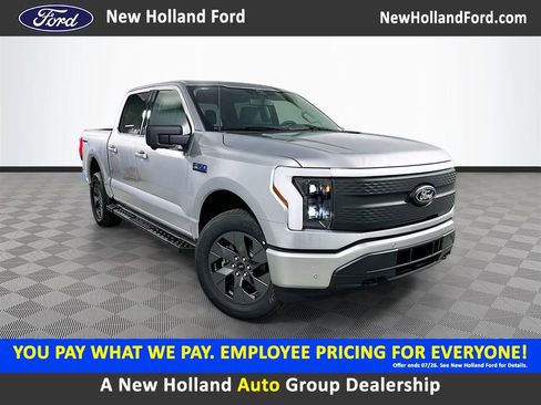 New 2025 Ford F150 Lightning Flash AWD/4WD image 1