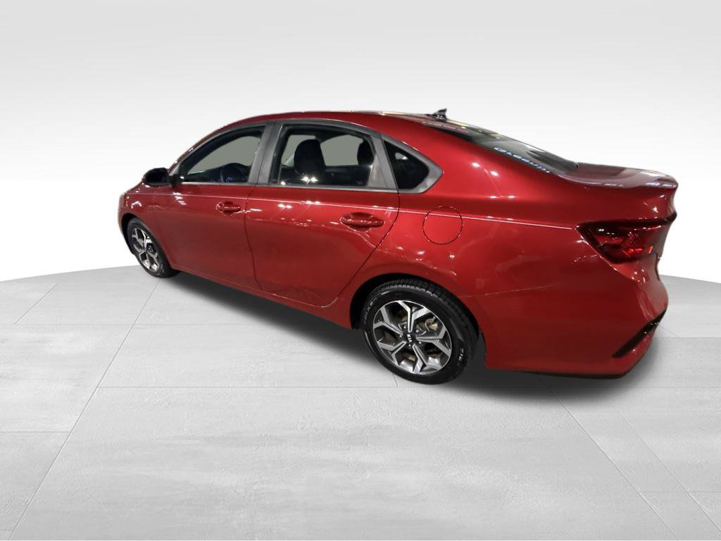 Used 2021 Kia Forte LXS FWD image 3