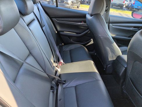 Used 2024 MAZDA MAZDA3 s image 8