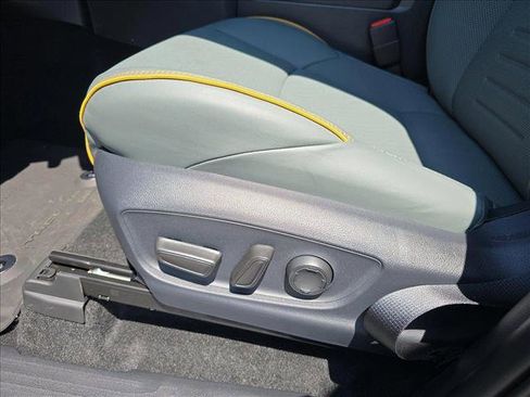 New 2025 Toyota Tacoma 4x4 Double Cab Hybrid image 4