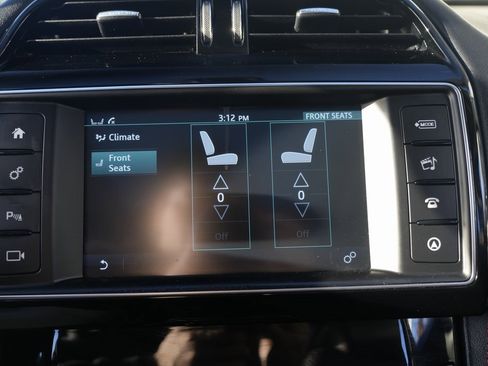 Used 2017 Jaguar F-PACE R-Sport image 60