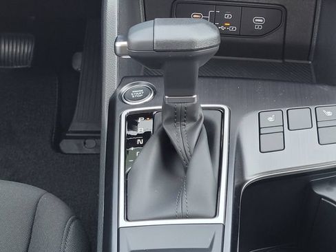 New 2026 Kia Sportage LX w/ LX Convenience Package FWD image 18