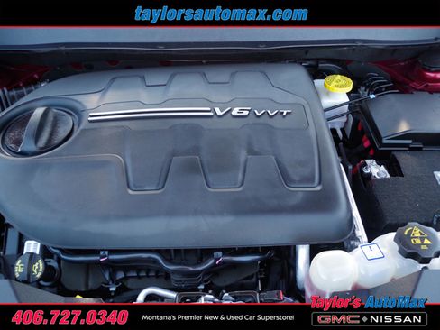 Used 2022 Jeep Cherokee Latitude Lux w/ Sun & Sound Group AWD/4WD image 33