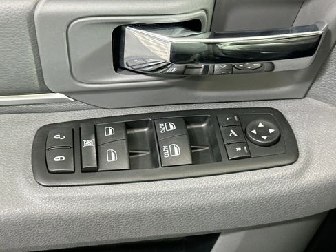 Used 2015 RAM 1500 Big Horn image 16