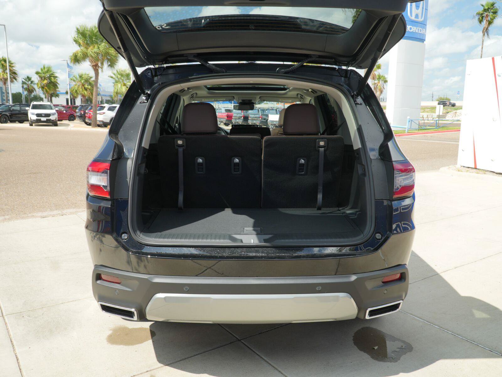 New 2026 Honda Pilot Elite image 7
