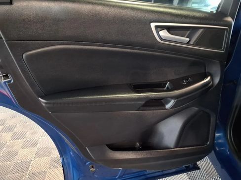 Used 2020 Ford Edge SEL FWD image 14