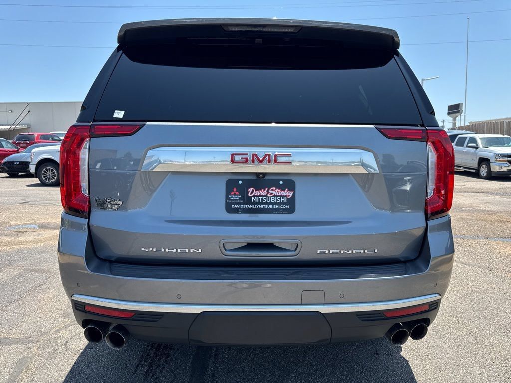 Used 2022 GMC Yukon Denali RWD image 5