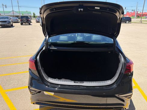 Used 2021 Kia Forte EX FWD image 12