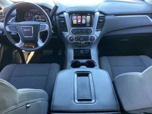 Used 2018 GMC Yukon SLE w/ SLE Value Package image 15
