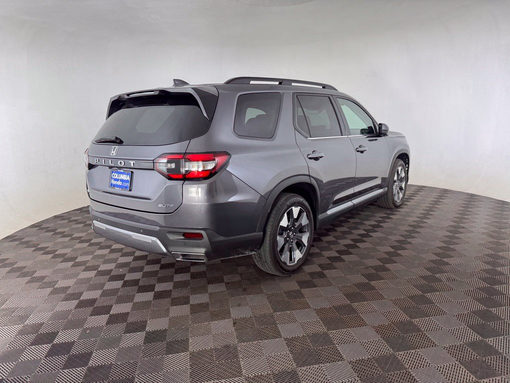 Used 2026 Honda Pilot Elite image 7