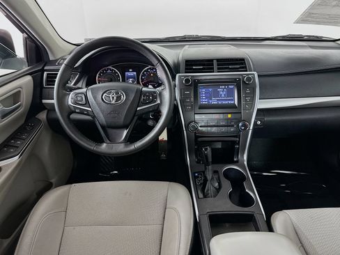 Used 2017 Toyota Camry SE FWD image 20