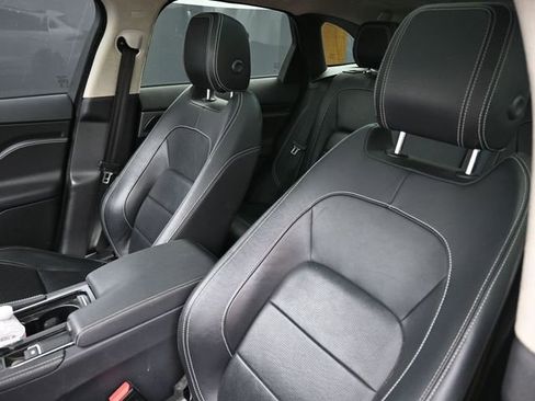 Used 2020 Jaguar F-PACE Checkered Flag image 22